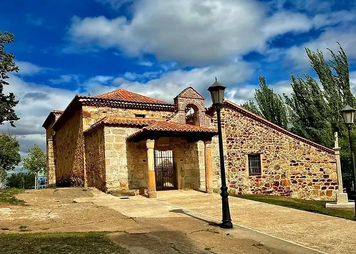 La Ermita 사모라
